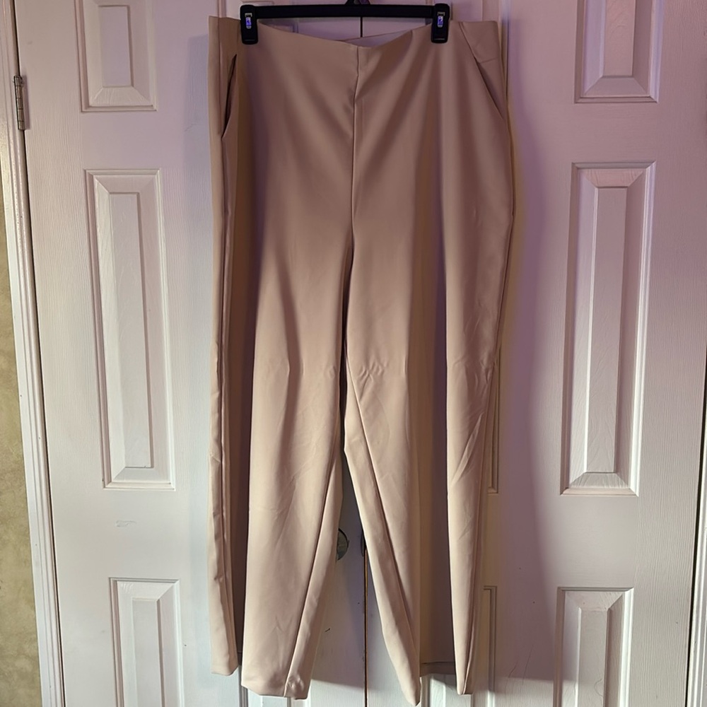 Torrid Pull On Wide Leg Studio Crepe Pant